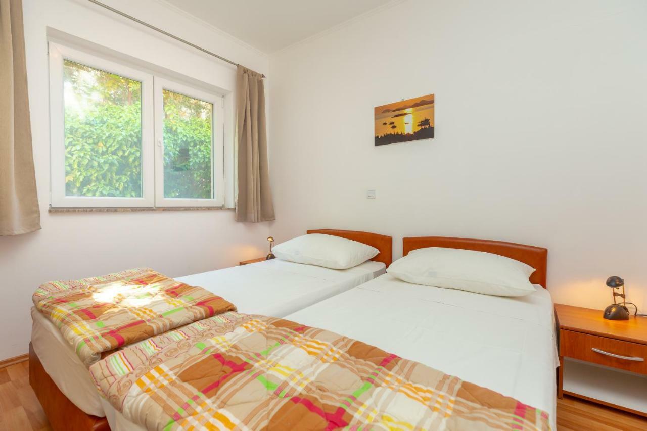 Apartments Vesna Cavtat Exterior photo